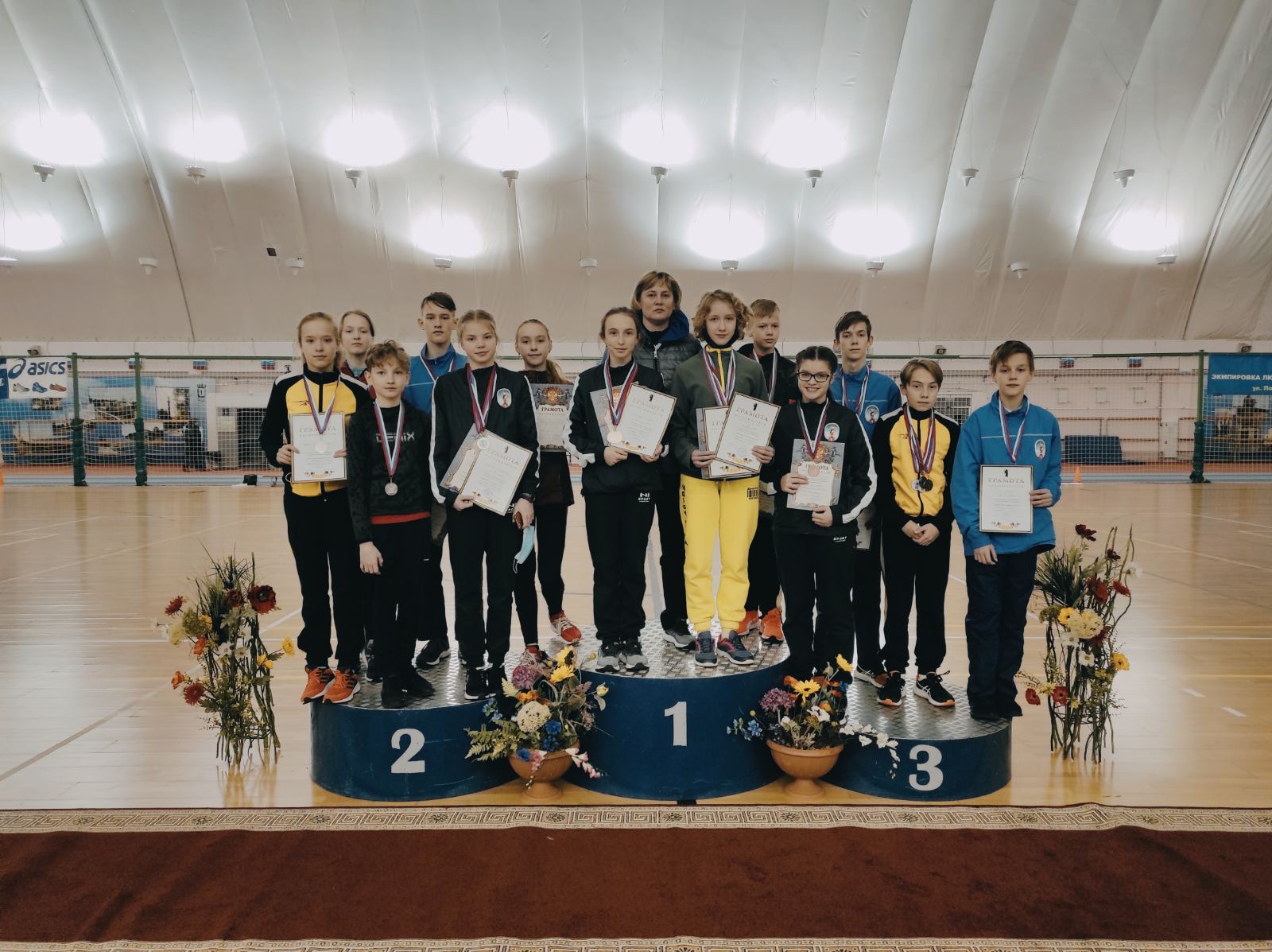 Поздравляем наших спортсменов отделения лёгкой атлетики с успешным выступлением на Всероссийских соревнованиях по лёгкой атлетике в городе Ярославле